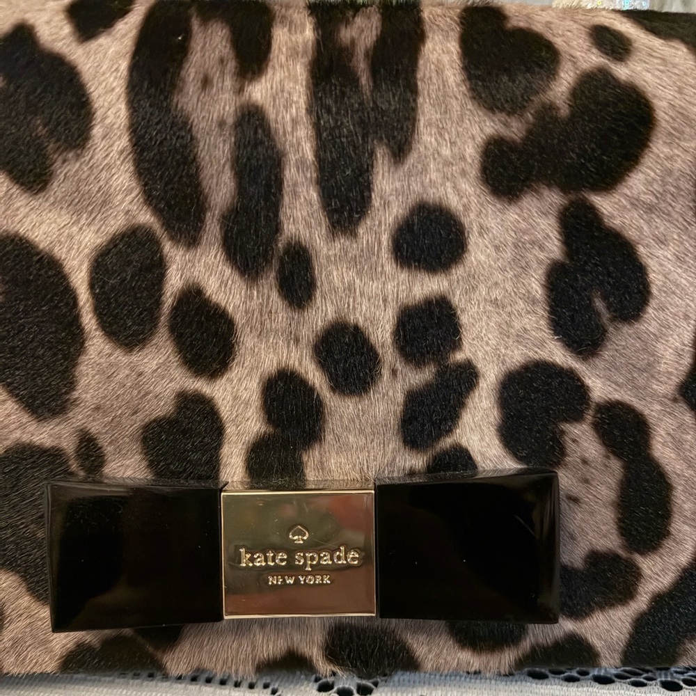 *EUC* Kate Spade New York "Rivas Street Haircalf Milou" clutch - Picture 3 of 7